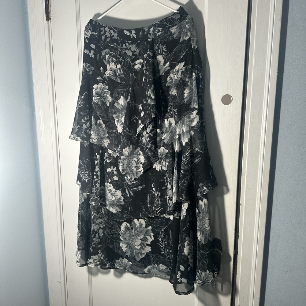 Floral Black and White Women's Skirt